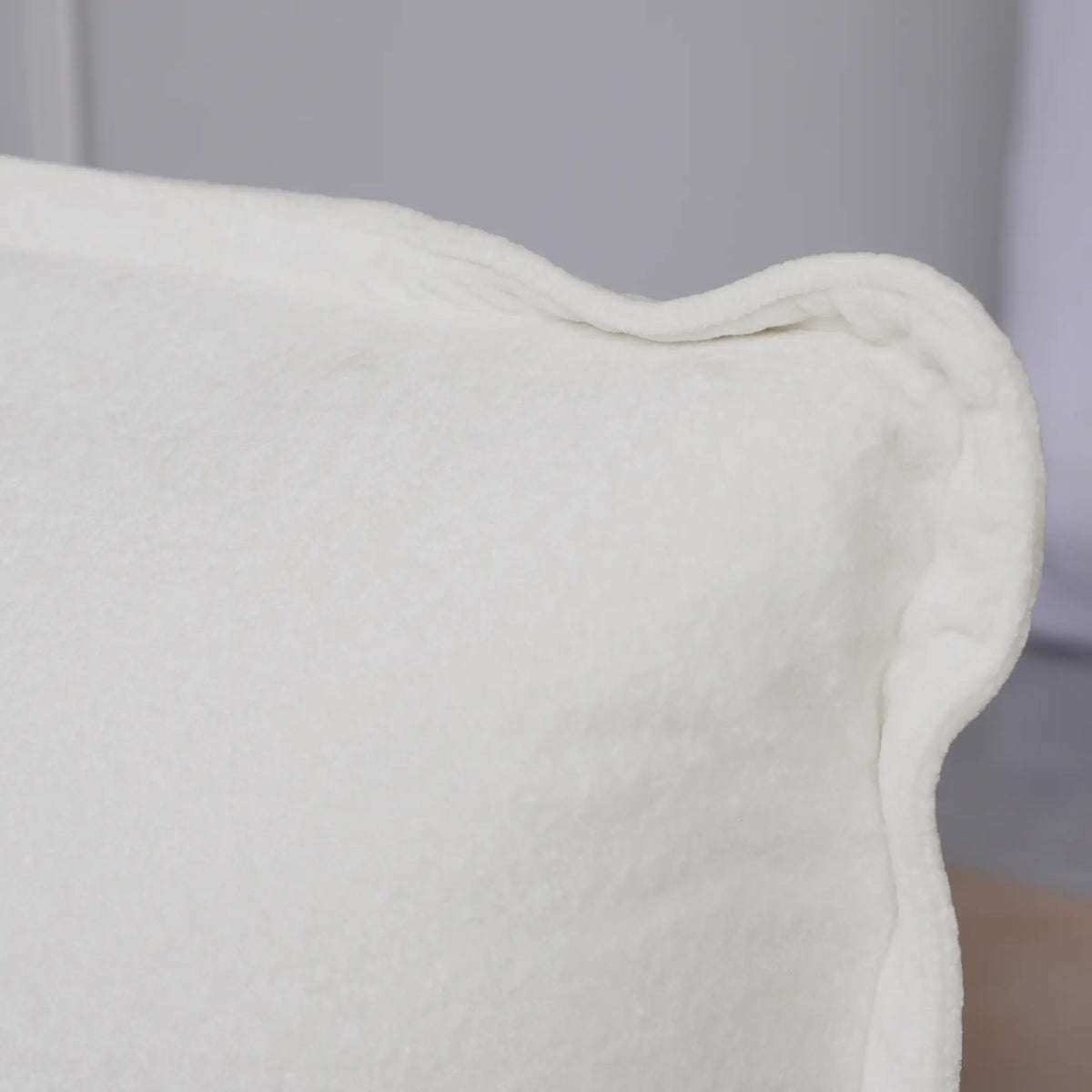 Deluxe Cloud Beige Modular Ottoman | 1-Piece, Velvet Fabric, Small Space